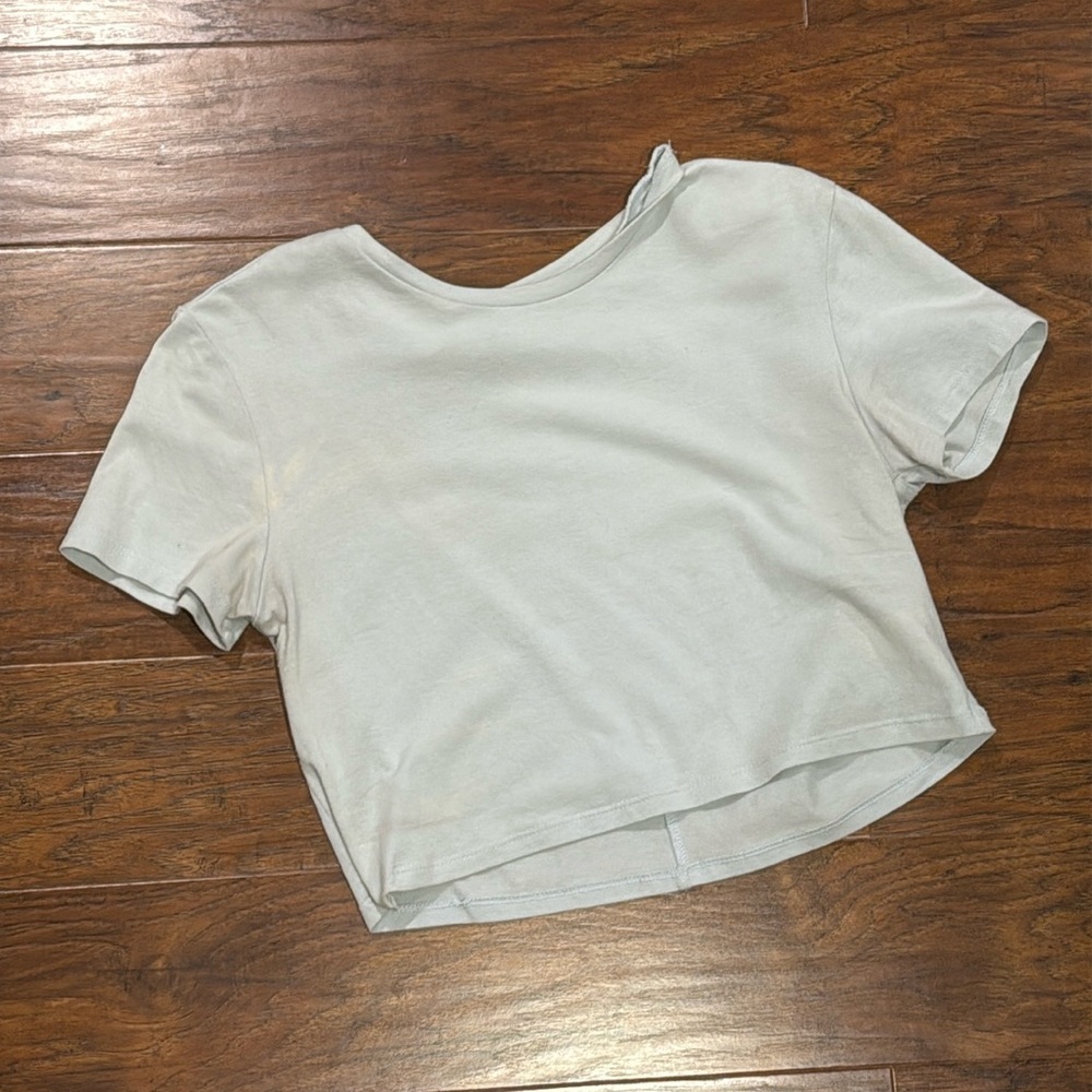 Pacsun baby tee Cropped size small
